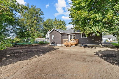12 Mechanic Street • North Glengarry, ON photo 9