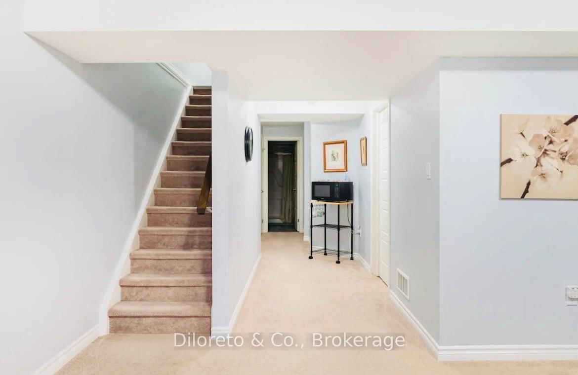91 Poppy Drive E • #48 • Guelph, ON photo 25
