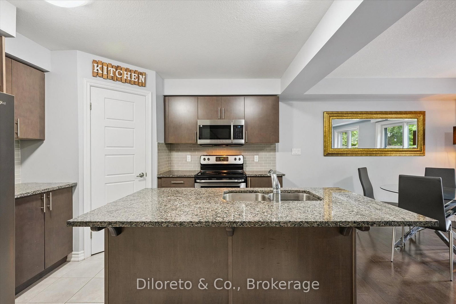 91 Poppy Drive E • #48 • Guelph, ON photo 15