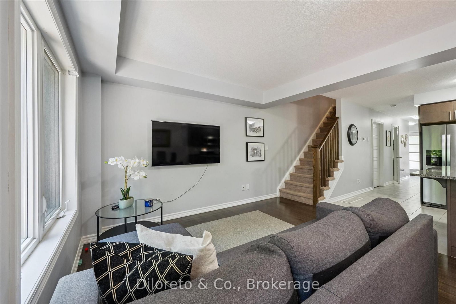 91 Poppy Drive E • #48 • Guelph, ON photo 11