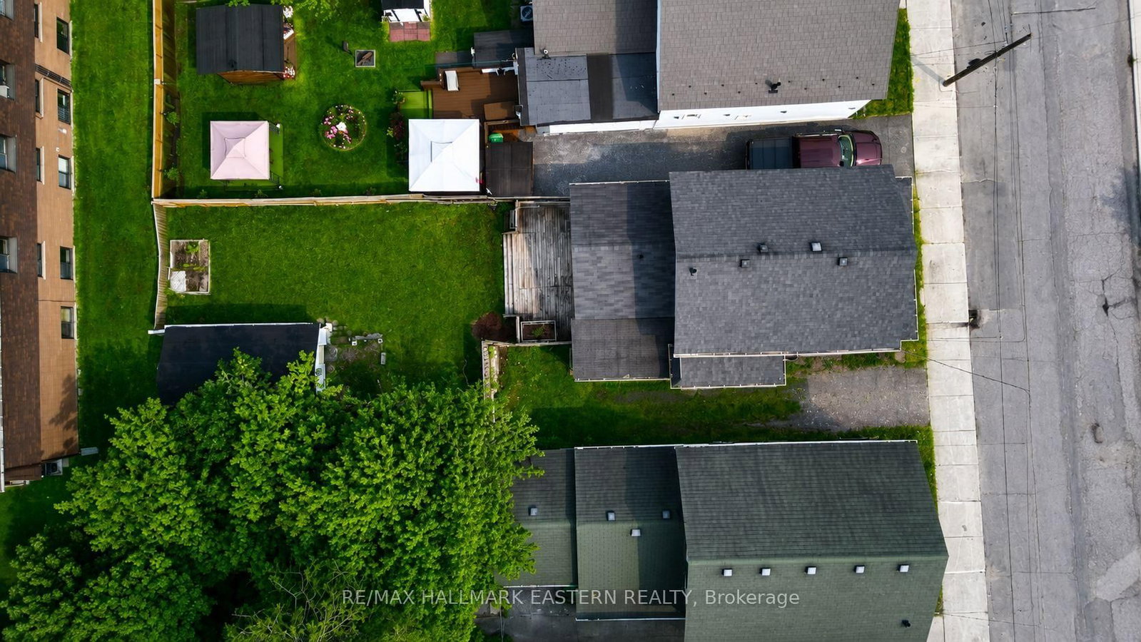 625 Union Street • Peterborough, ON photo 38