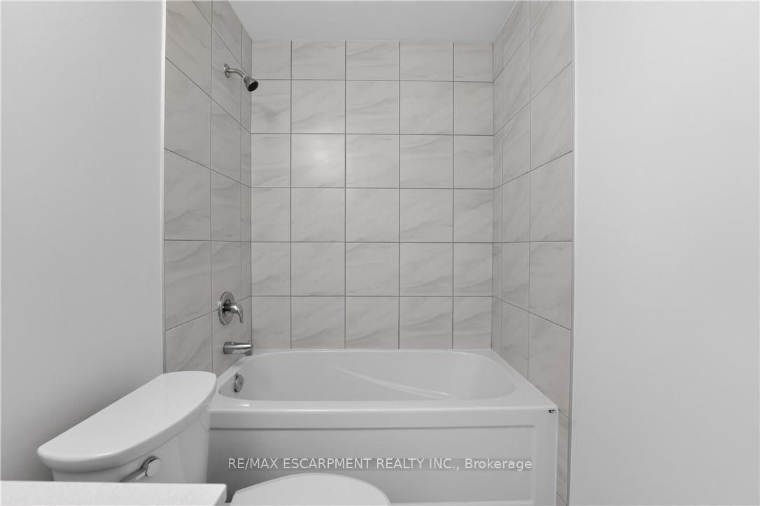 461 Green Road • #211 • Hamilton, ON photo 8