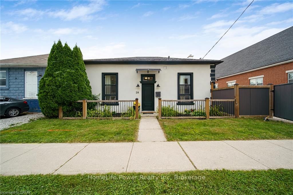 28 Cambridge Street • Cambridge, ON photo 1
