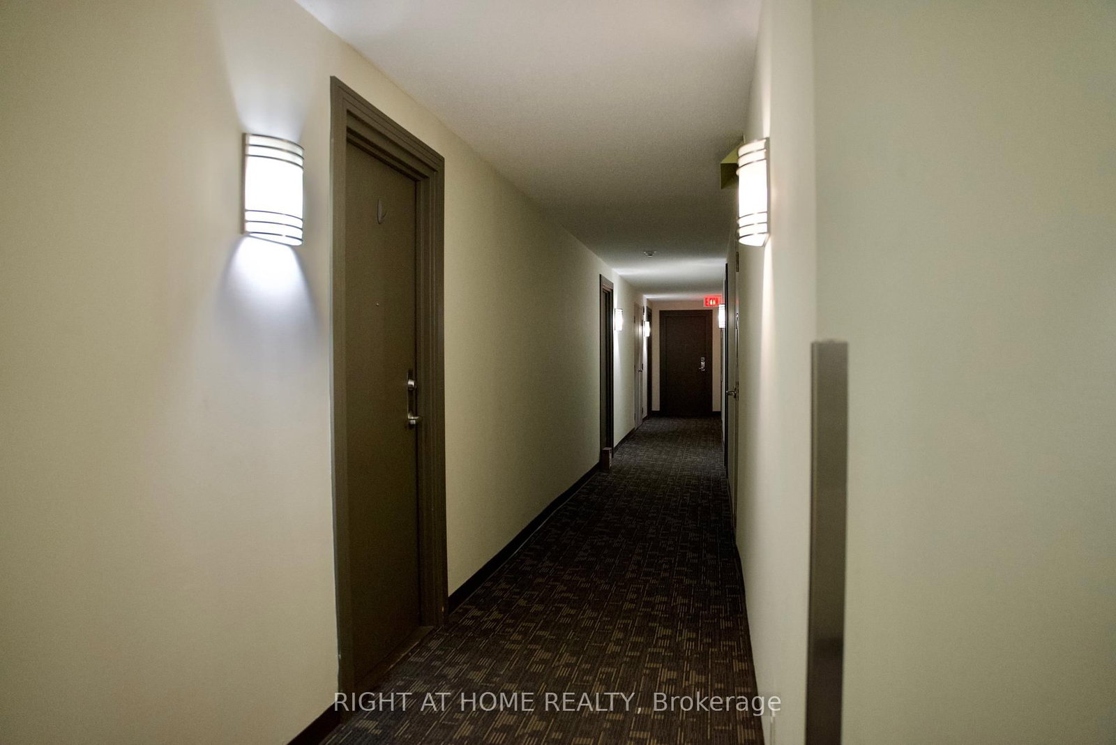 35 Holland Avenue • #205 • Ottawa, ON photo 5