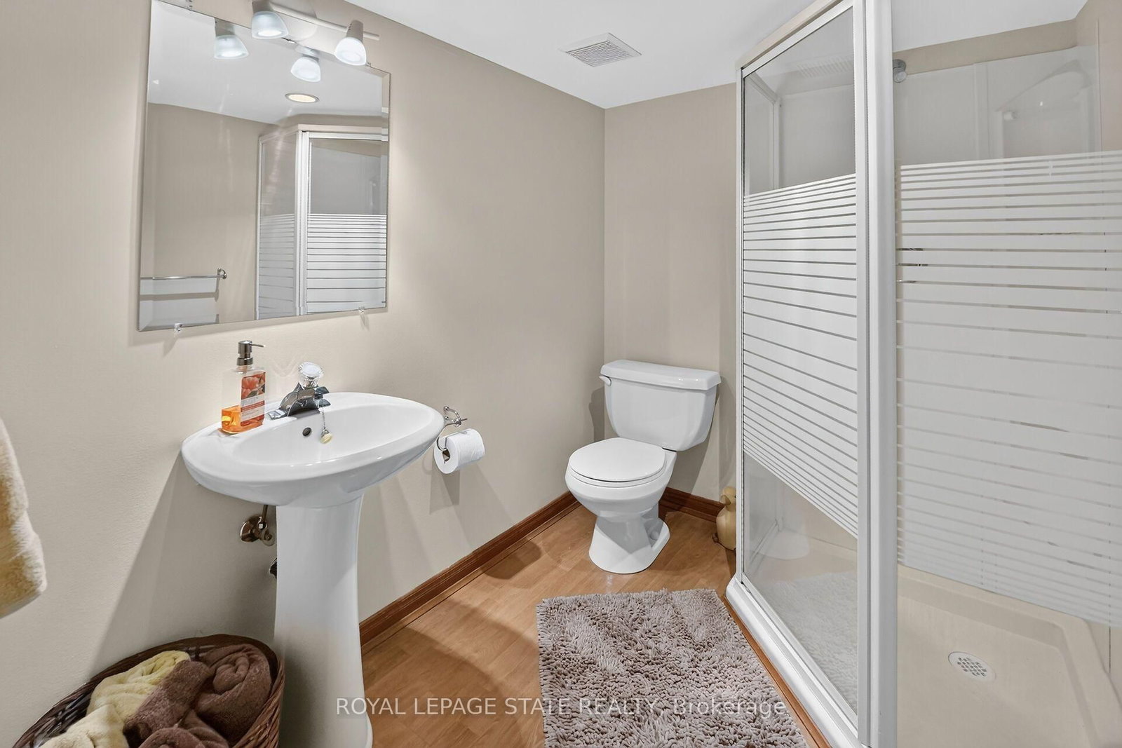 31 Princess Boulevard • Grimsby, ON photo 42