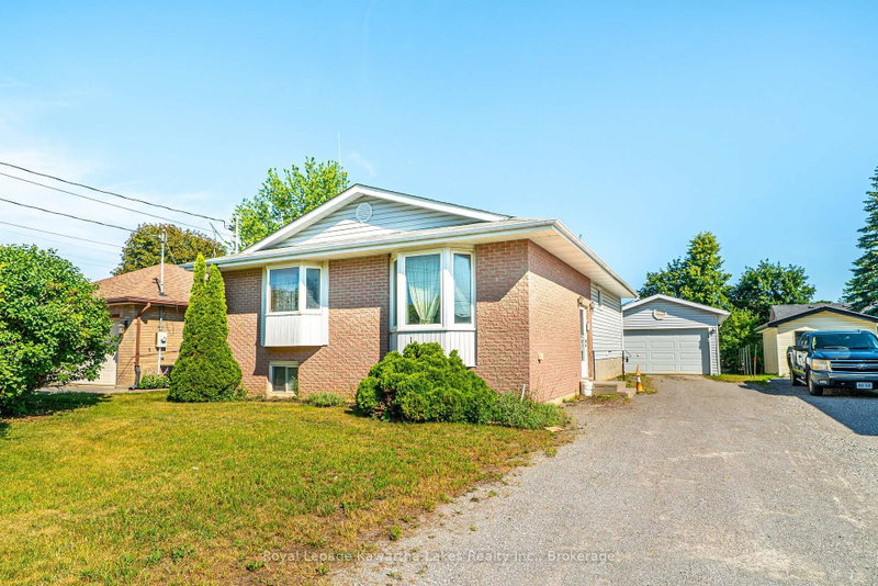 182 Colborne Street W
