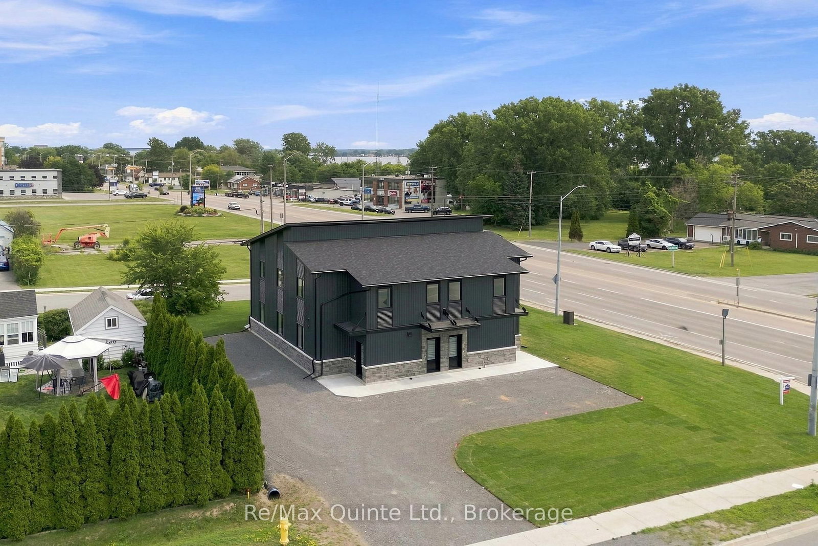 A-5 Sienna Ave, Belleville, view 2