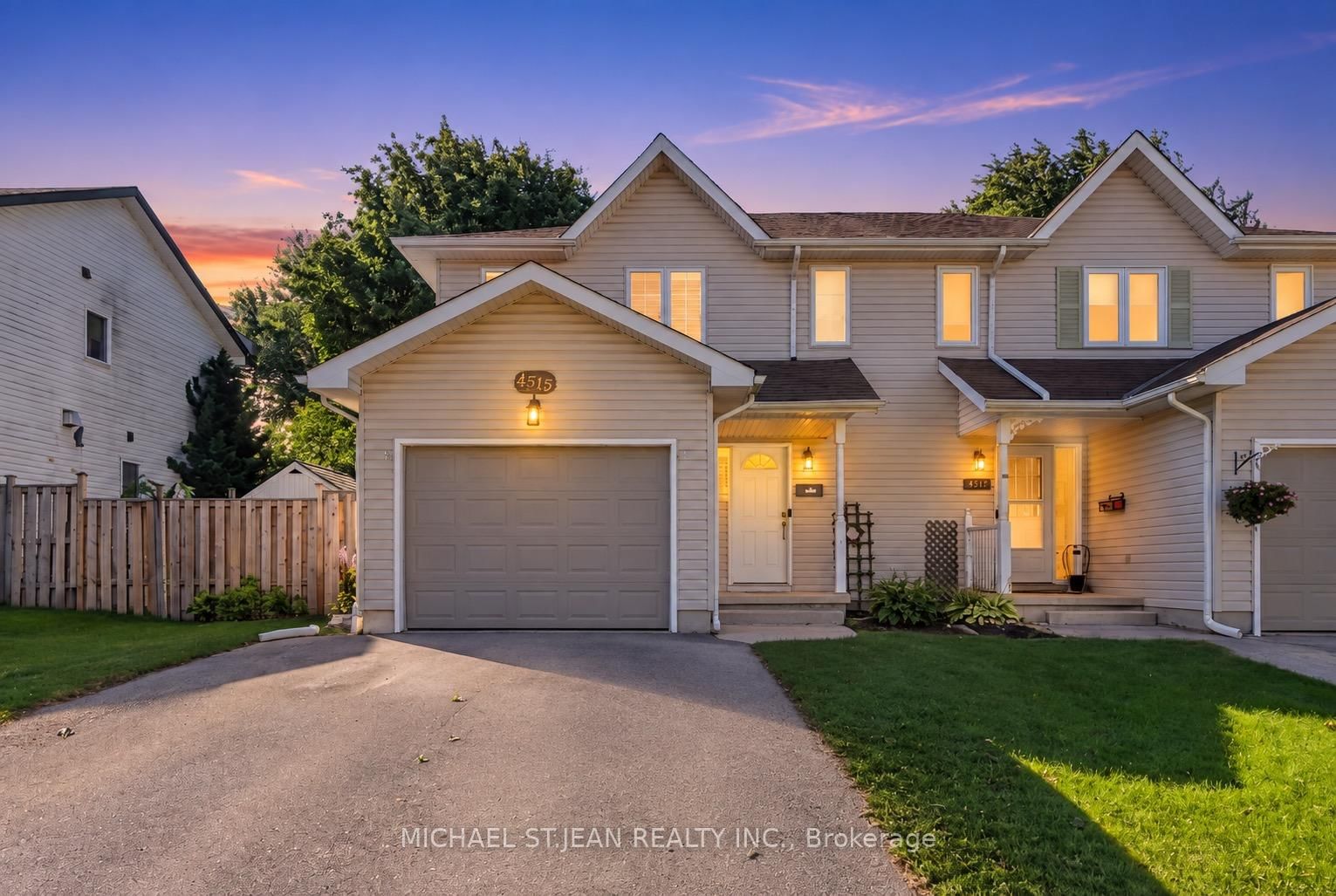 4518 Garden Gate Terrace • Lincoln, ON photo 1