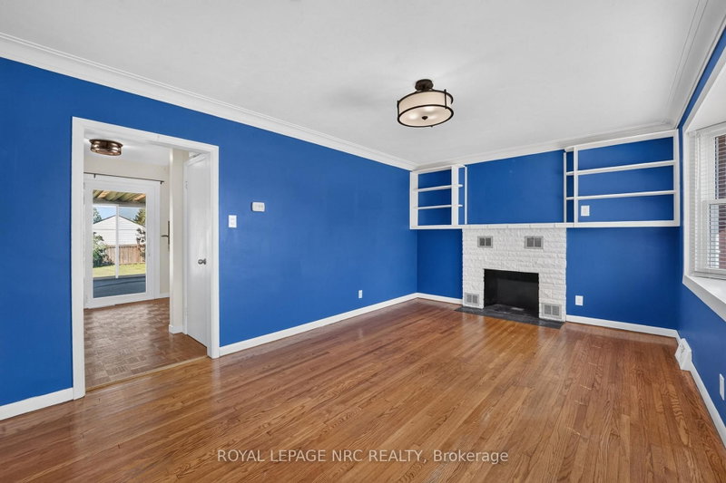 16 Ferguson Ave photo 5