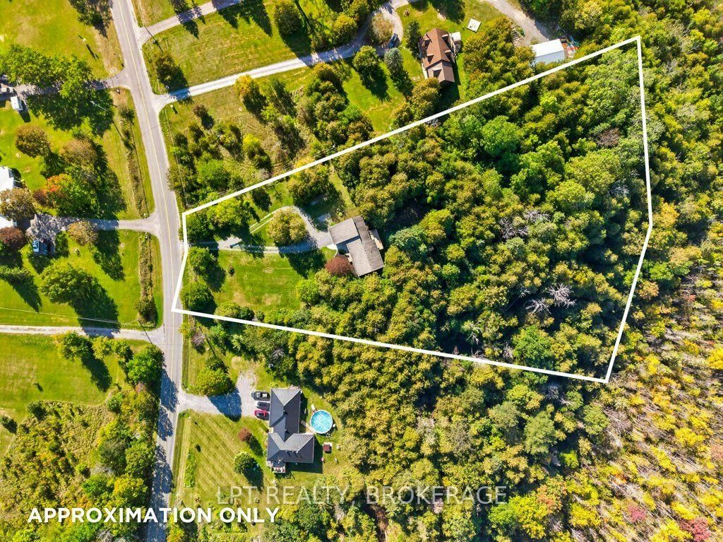 2994 Campbell Road • Harrowsmith, ON photo 2