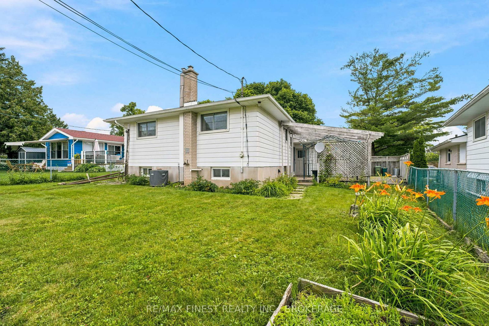 746 Laidlaw Crescent • Kingston, ON photo 39