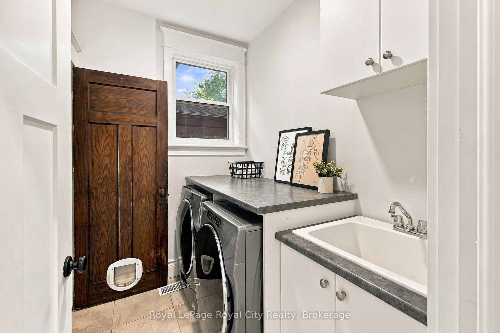 40 Lyon Avenue • Guelph, ON photo 18