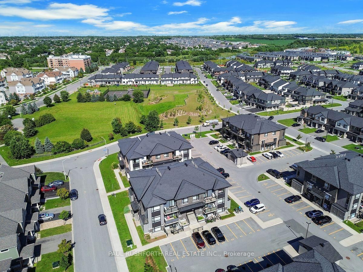 310 Tulum Crescent • #J • Ottawa, ON photo 3