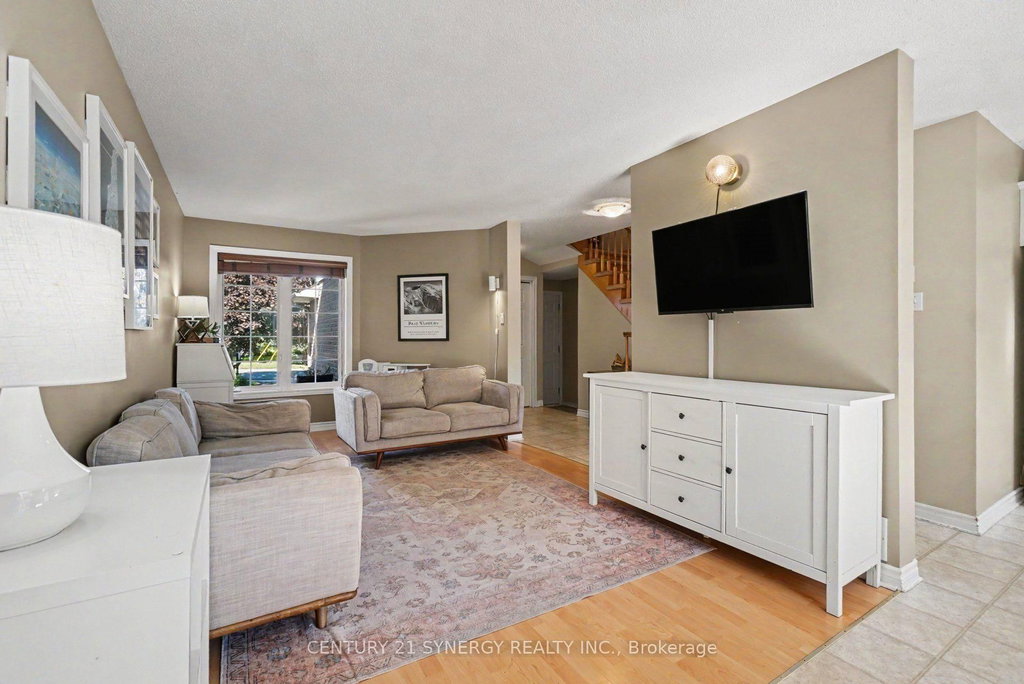 63 Lafleche Boulevard 4