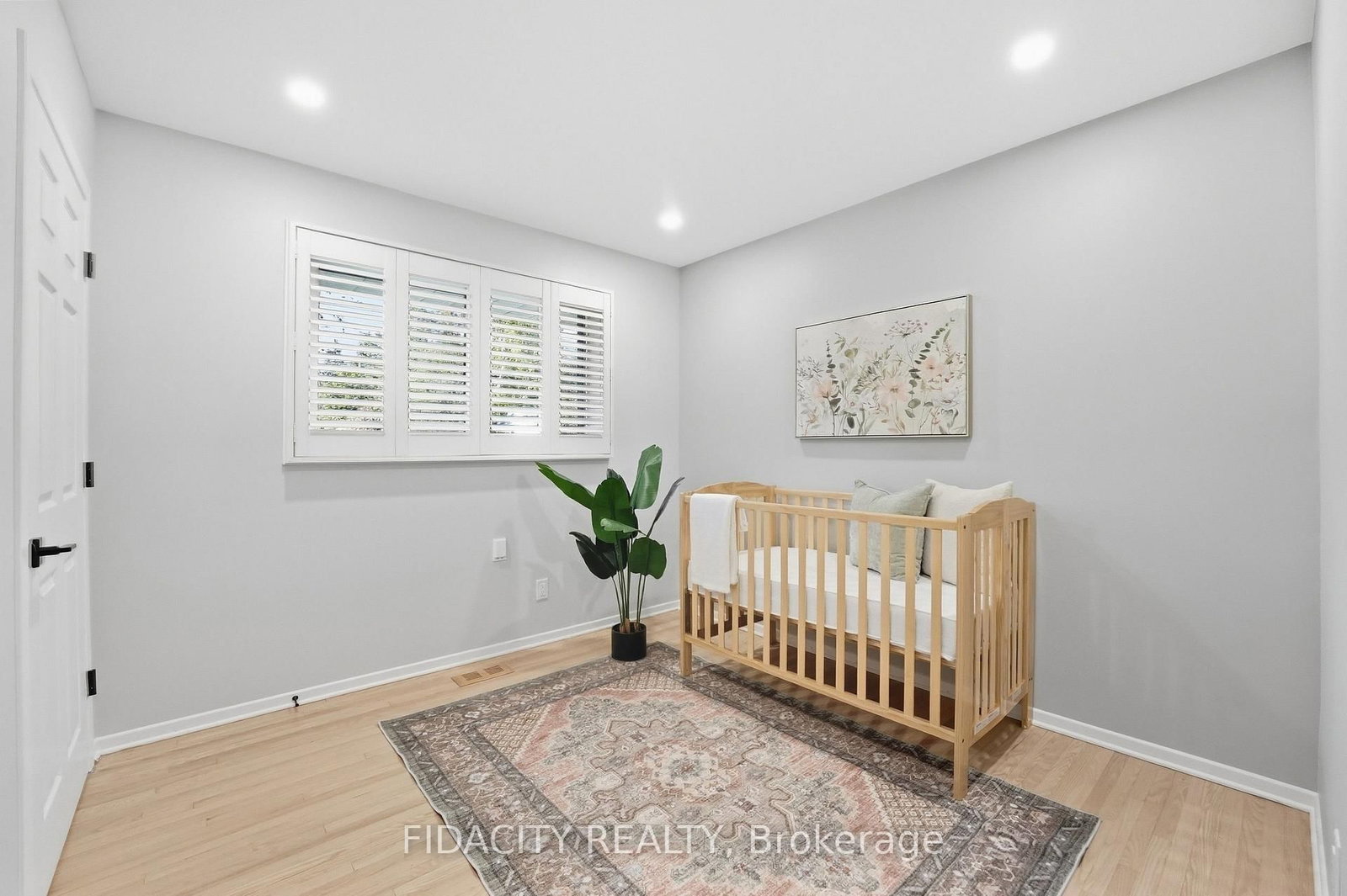 36 Beverly Street • Ottawa, ON photo 23