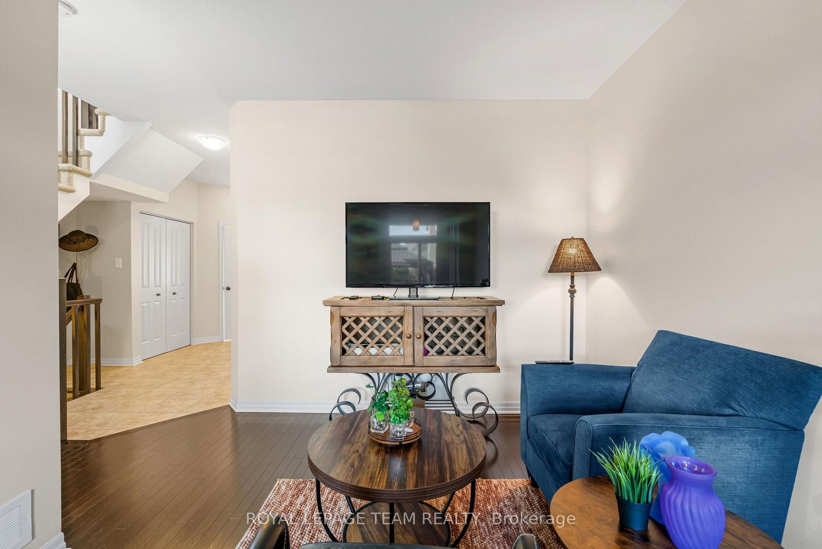 716 Brian Good Avenue • Ottawa, ON photo 9