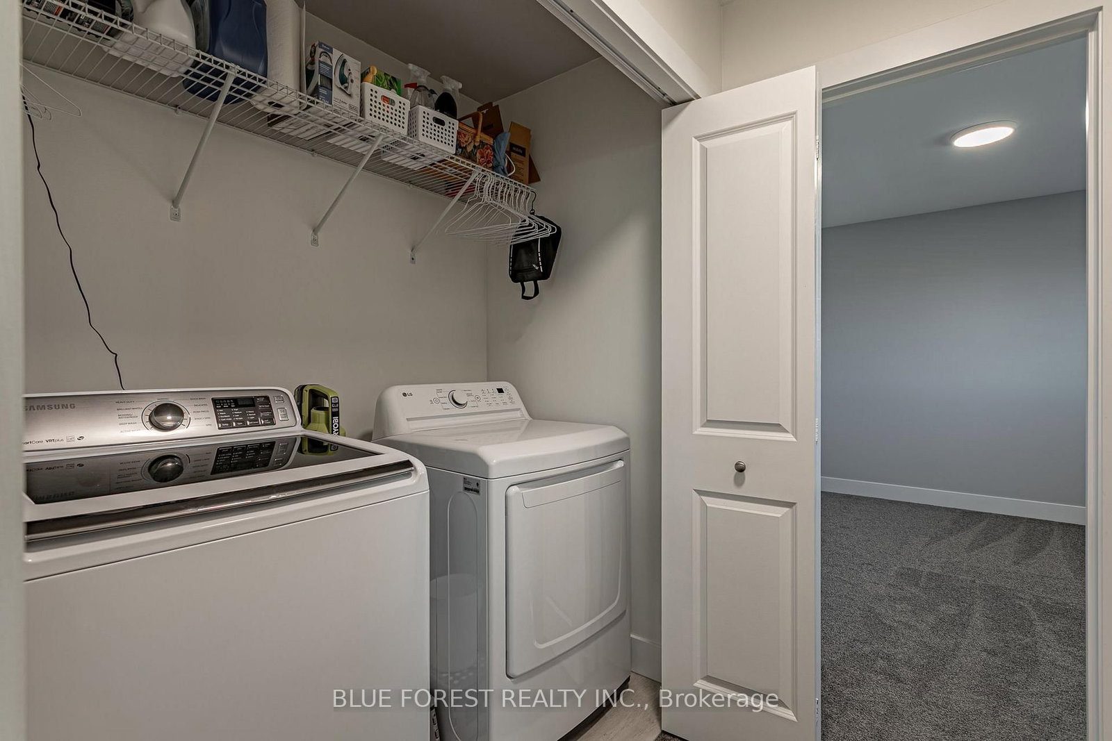 106 Spencer Avenue • Lucan Biddulph, ON photo 32