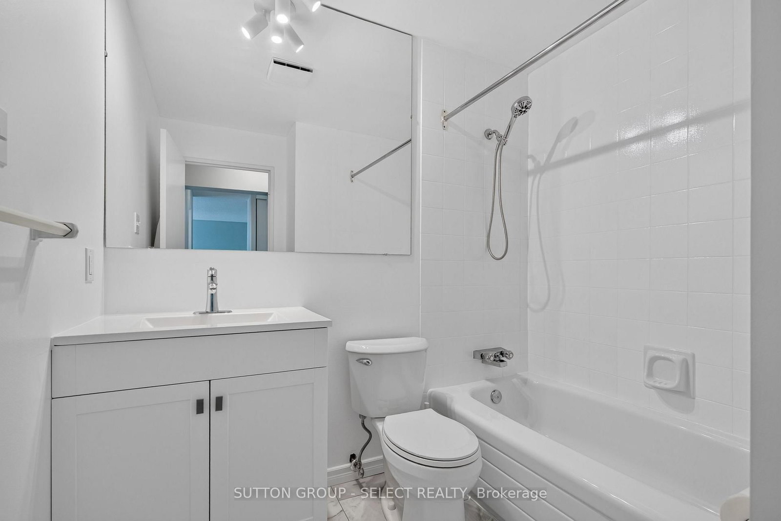 600 Grenfell Drive • #612 • London North, ON photo 22