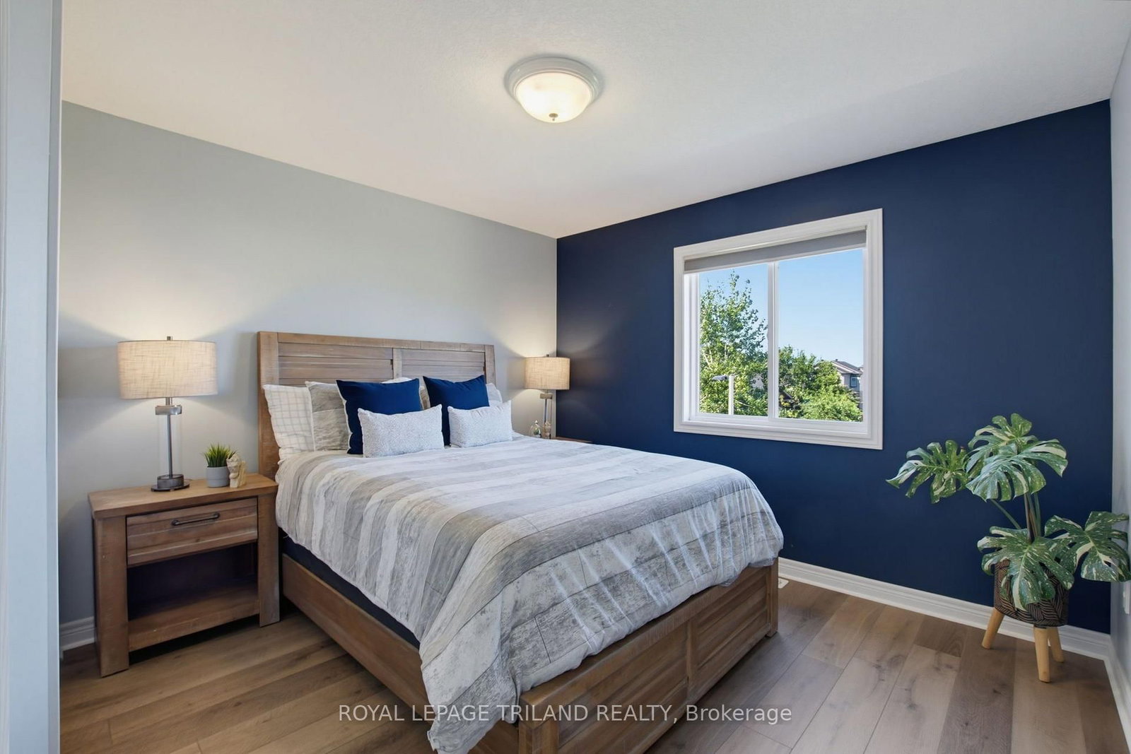 994 Foxcreek Road • London North, ON photo 24