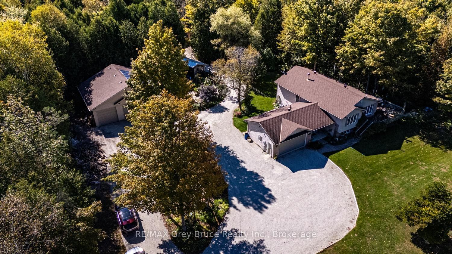 135 North Diagonal • South Bruce Peninsula, ON photo 50