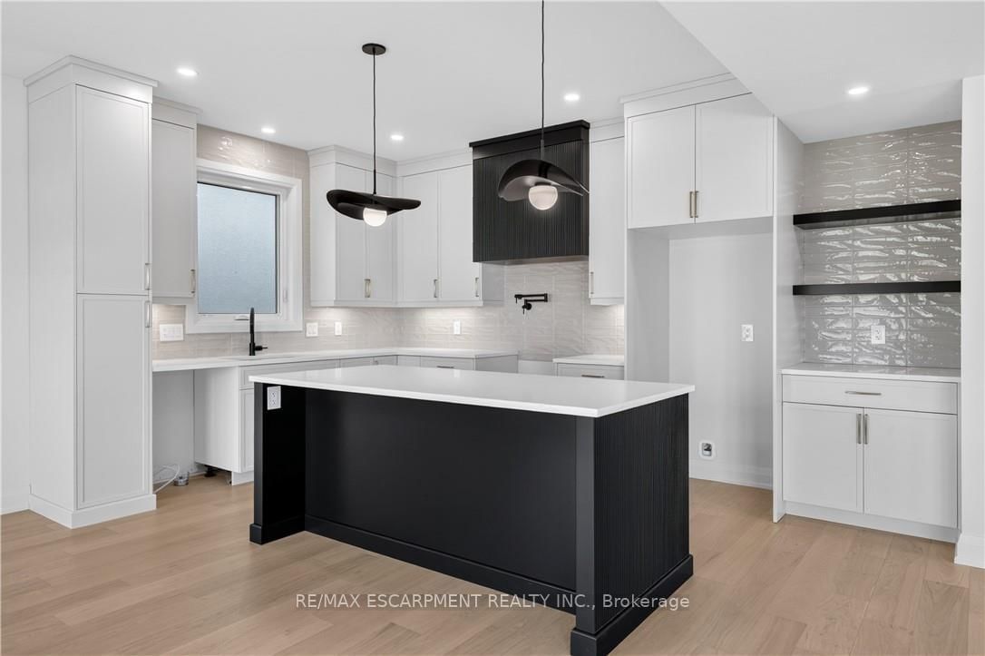 8905 Angie Drive • Niagara Falls, ON photo 15