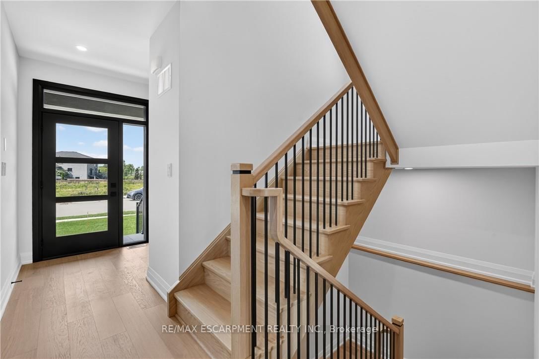 8905 Angie Drive • Niagara Falls, ON photo 11