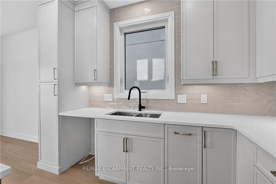 8905 Angie Drive • Niagara Falls, ON photo 20