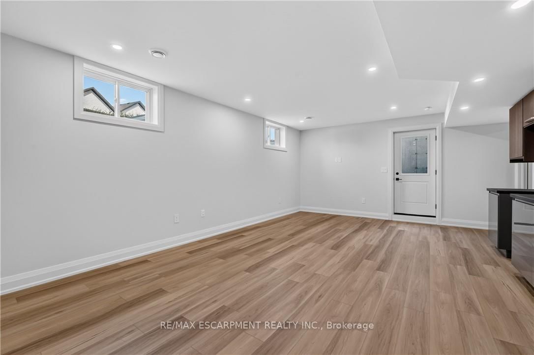8905 Angie Drive • Niagara Falls, ON photo 47
