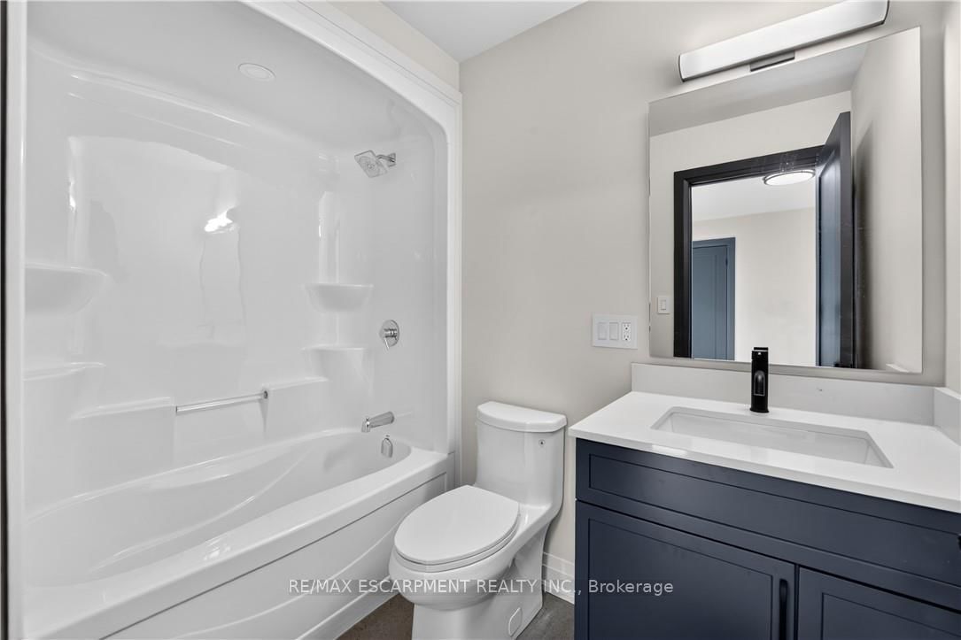 8905 Angie Drive • Niagara Falls, ON photo 38