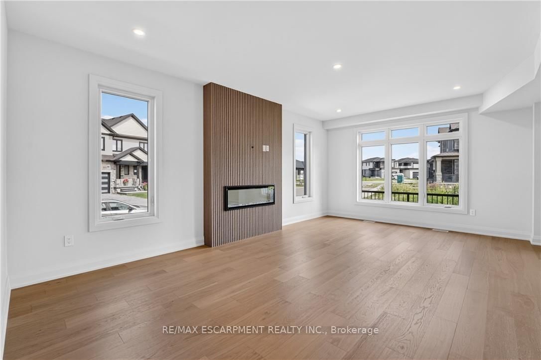 8905 Angie Drive • Niagara Falls, ON photo 10