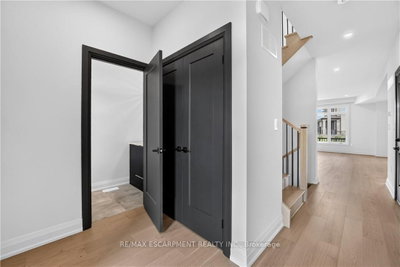 8905 Angie Drive • Niagara Falls, ON photo 6
