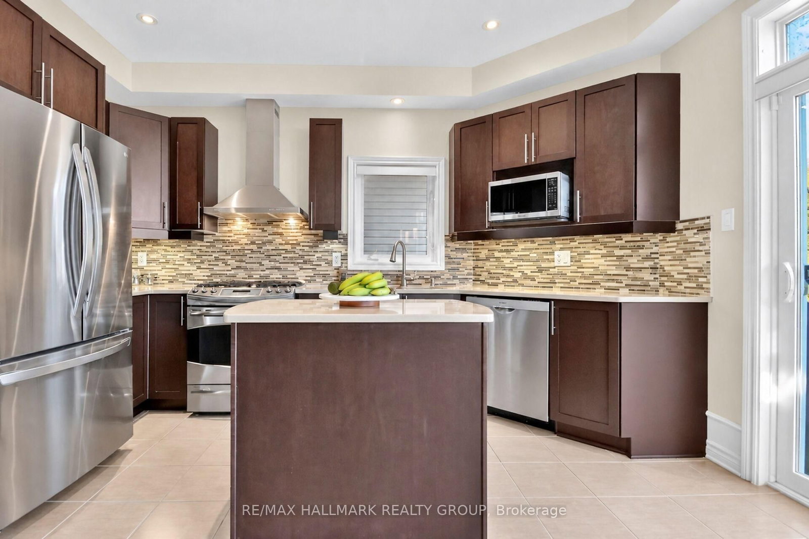 433 Cooks Mill Crescent • Ottawa, ON photo 14