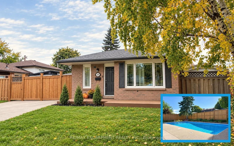 24 Queenslea Drive