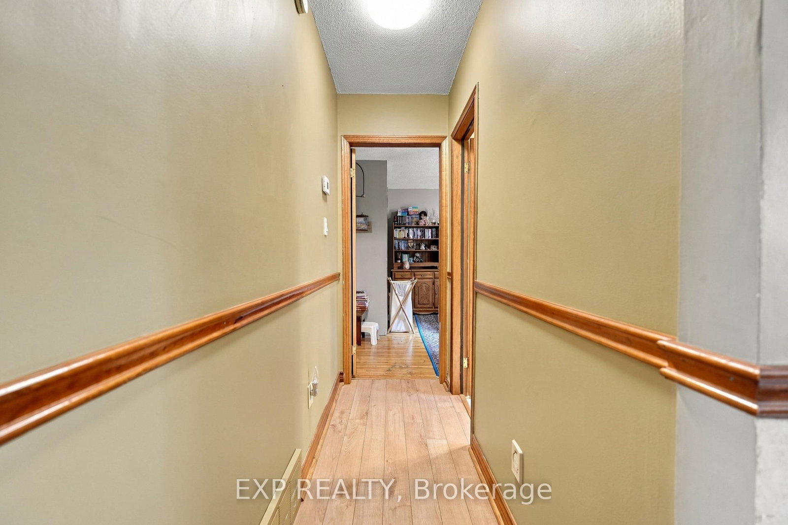 6518 Crawford Street • Niagara Falls, ON photo 13