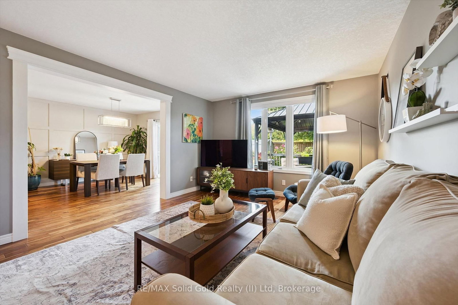 642 Interlaken Drive • Waterloo, ON photo 8