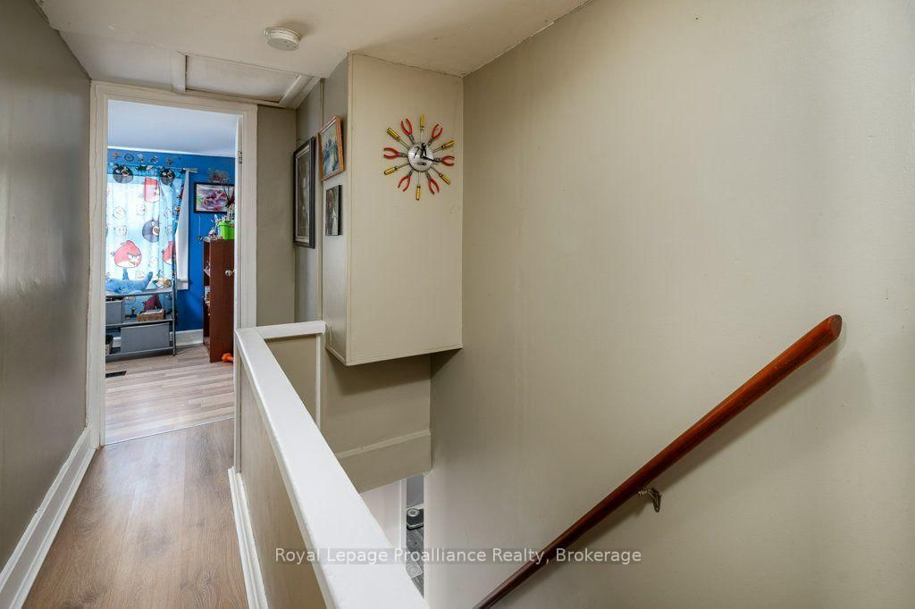 29 Pelham Street • Quinte West, ON photo 15