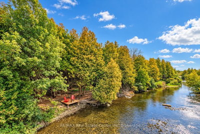 131 Cooks Mill Road • Puslinch, ON photo 2