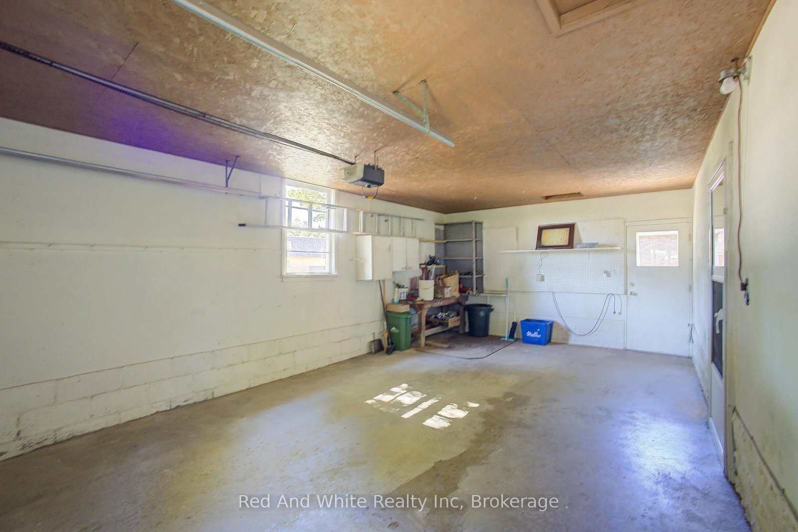 1203 Yonget Street S • Brockton, ON photo 34