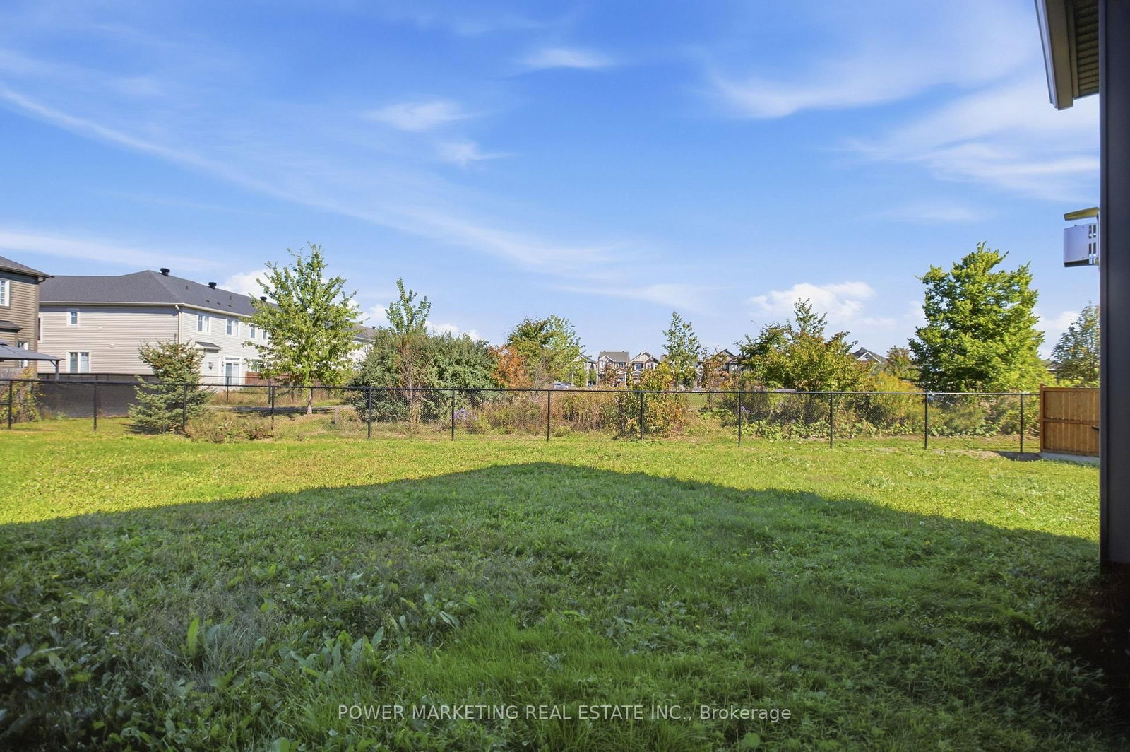618 Monardia Way • Ottawa, ON photo 32