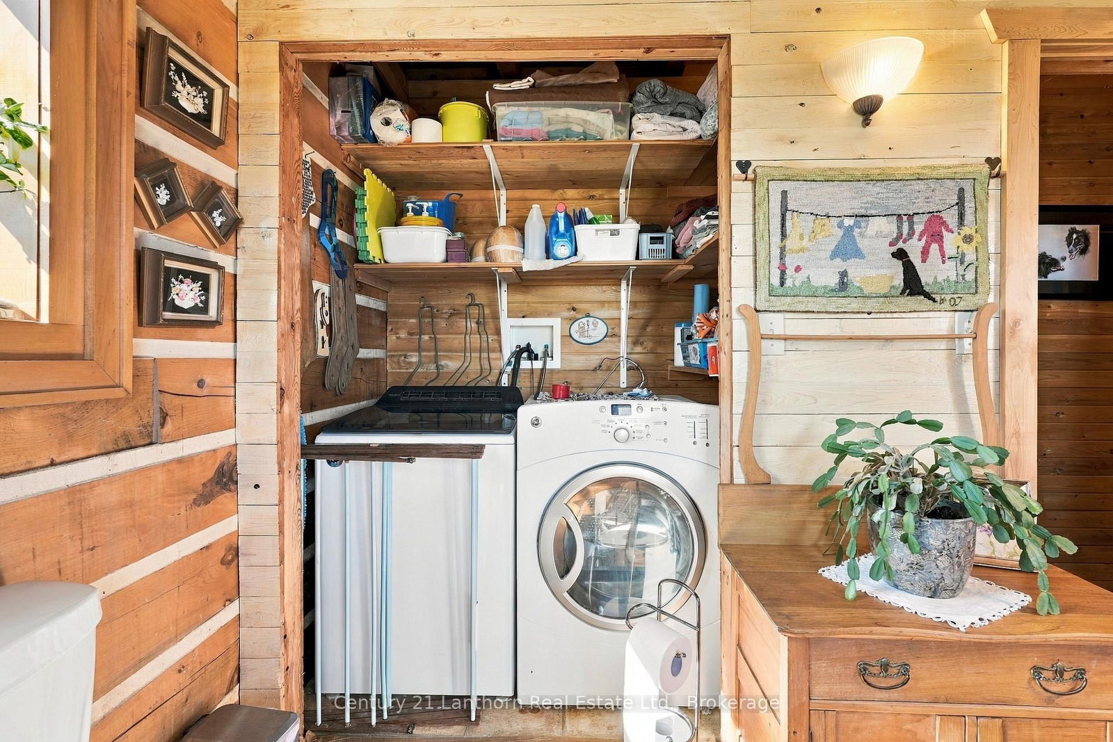 939 Kelly Road • Prince Edward County, ON photo 16