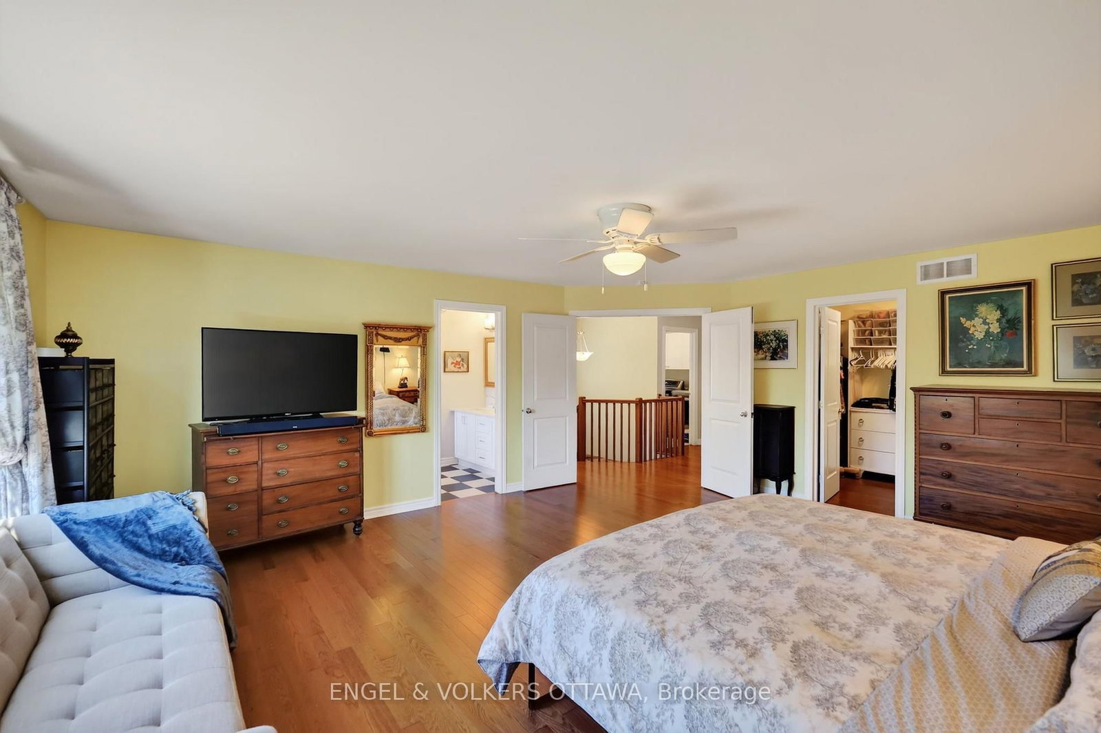715 Bunchberry Way • Ottawa, ON photo 21