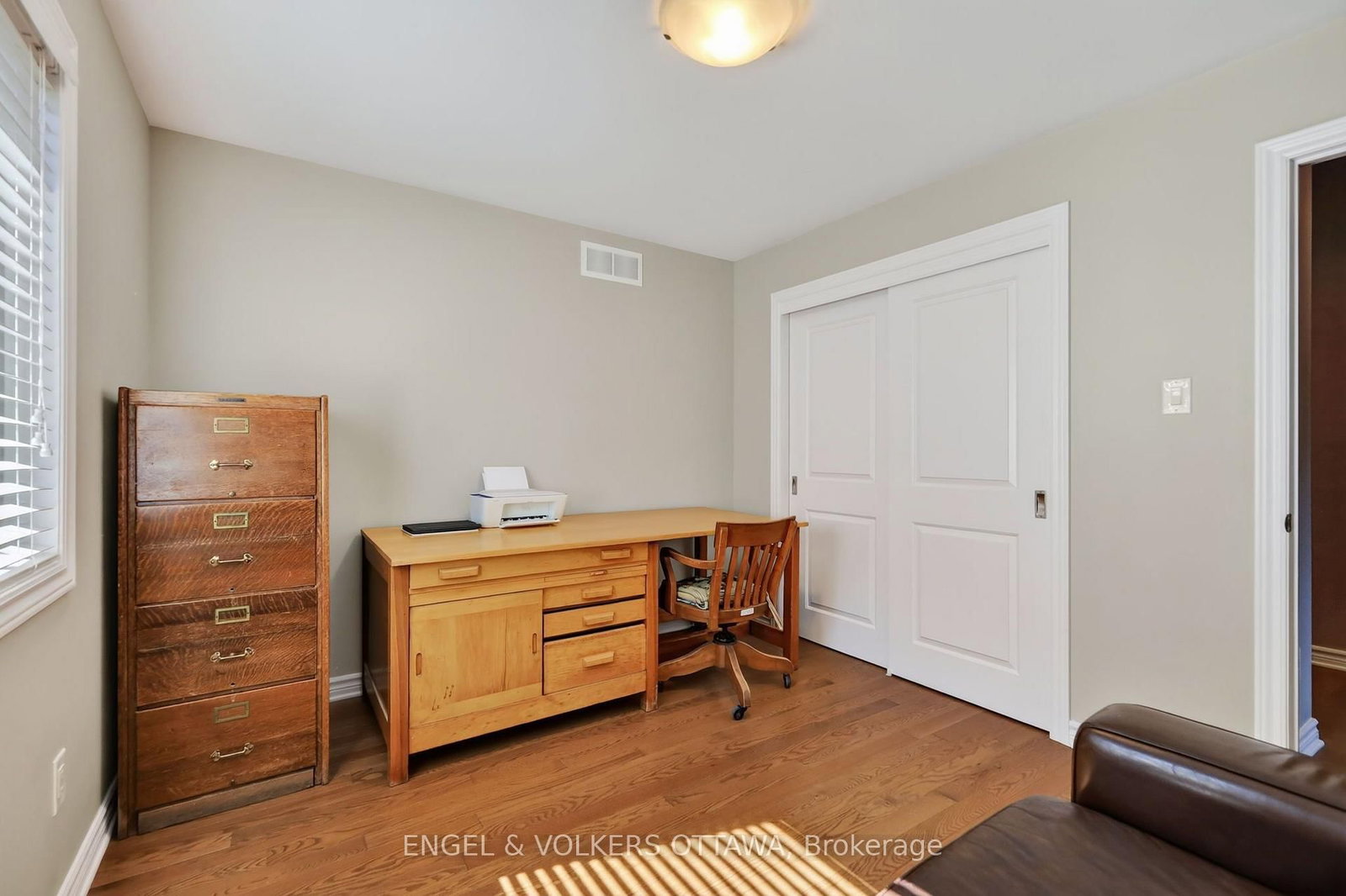 715 Bunchberry Way • Ottawa, ON photo 31