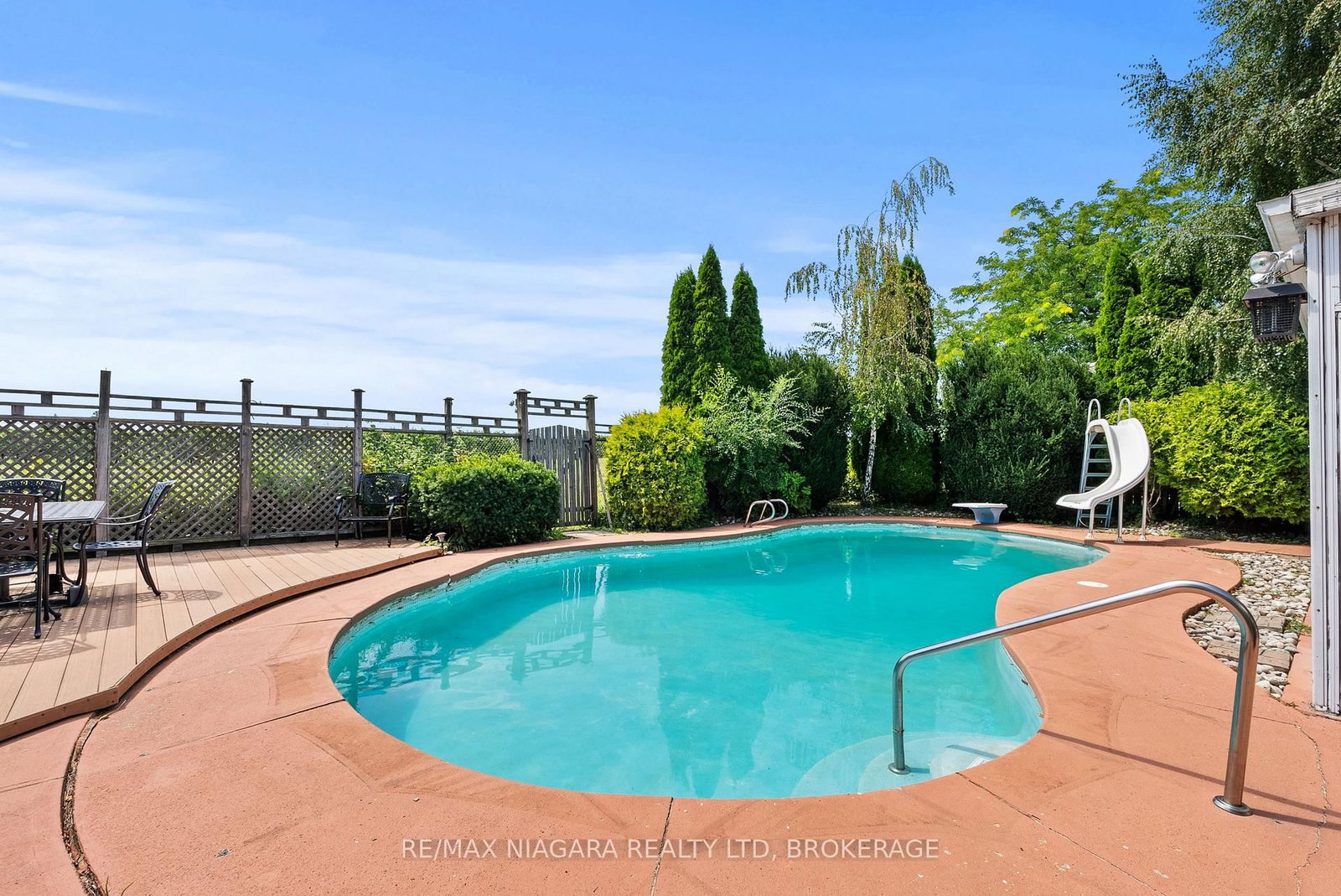 21 Garrison Village Drive • Niagara-on-the-Lake, ON photo 38
