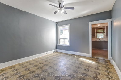 69 Gage Avenue N • Hamilton, ON photo 8