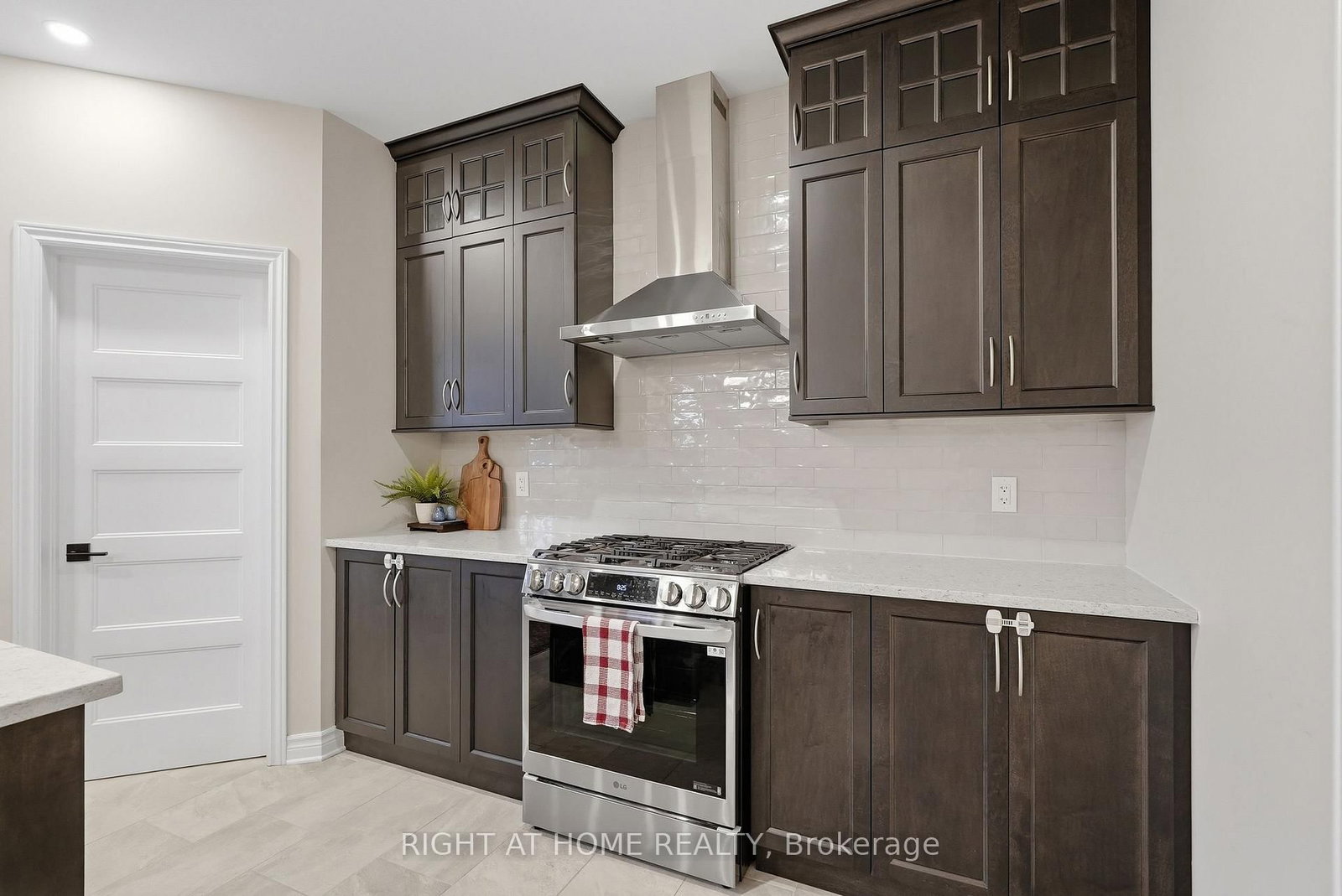 1334 Fribourg Street • Russell, ON photo 11