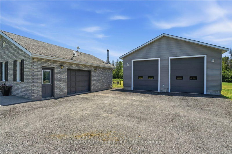 1400 Casey Rd photo 4
