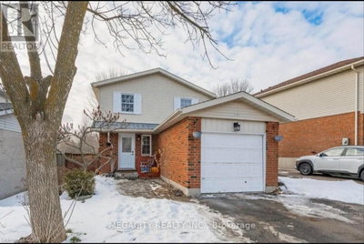 Detached House for lease at 14 Chesterton Lane, Guelph, Ontario, N1E 6T1 - Grange Road - MLS: X13840010