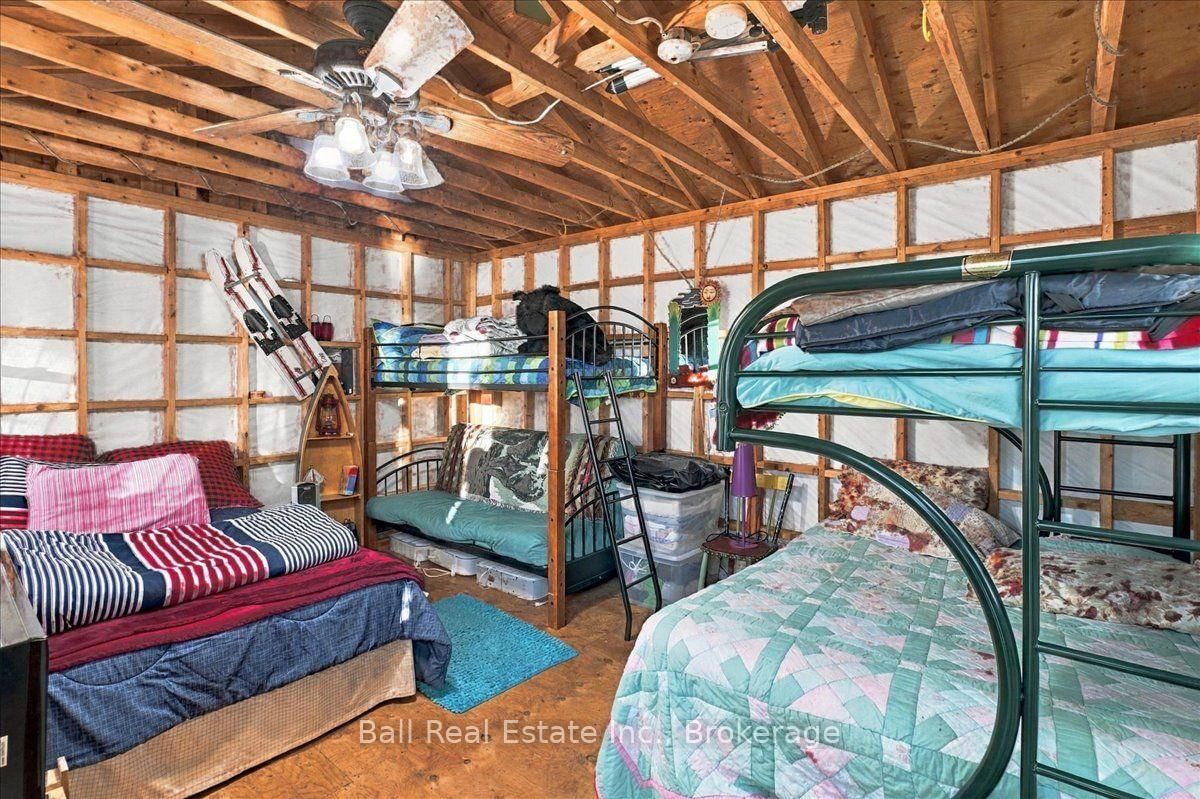 616 Weslemkoon Lake, West Bay- WAO Road • Cloyne, ON photo 33