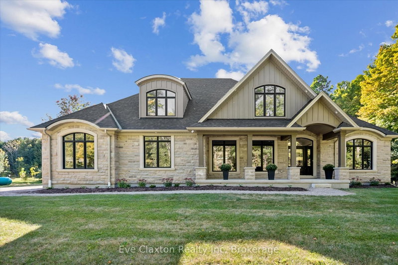 4512 Concession 11 Road