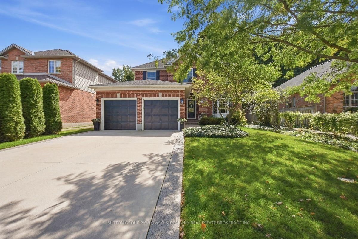 Detached House for sale at 111 Hesketh Street, London North, Ontario, N6G 5H5 - North A - MLS: X13842200